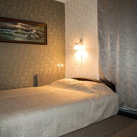 Appartement Ohtu Poik Majutus à Pärnu Extérieur photo