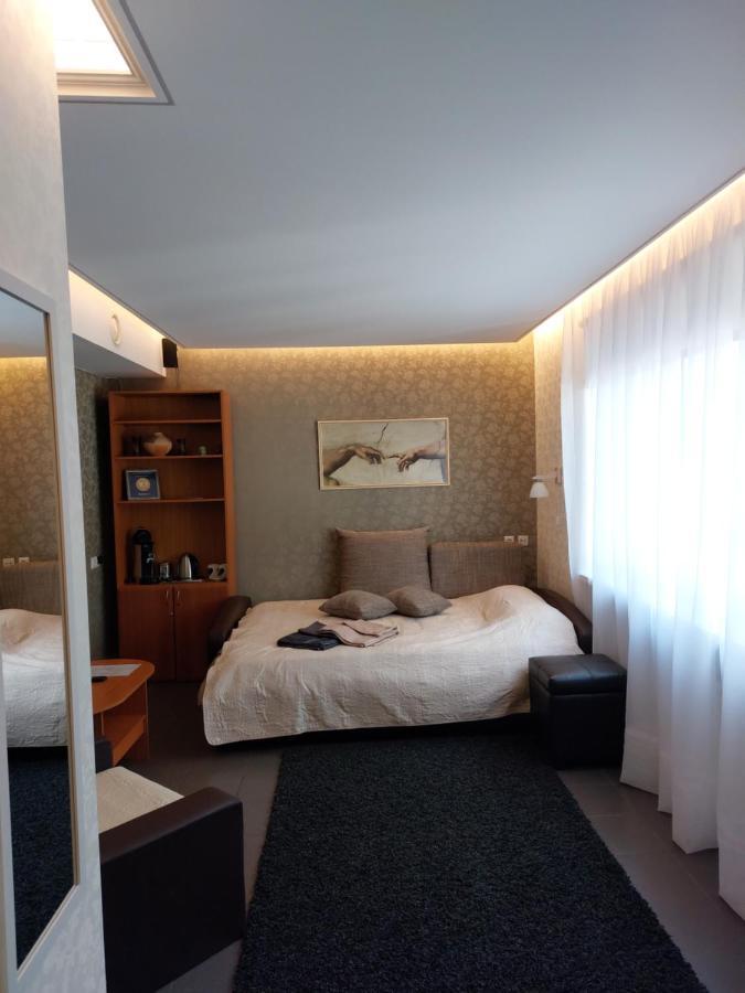 Appartement Ohtu Poik Majutus à Pärnu Extérieur photo