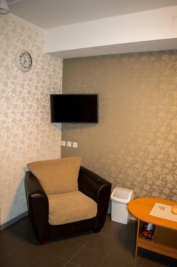 Appartement Ohtu Poik Majutus à Pärnu Extérieur photo